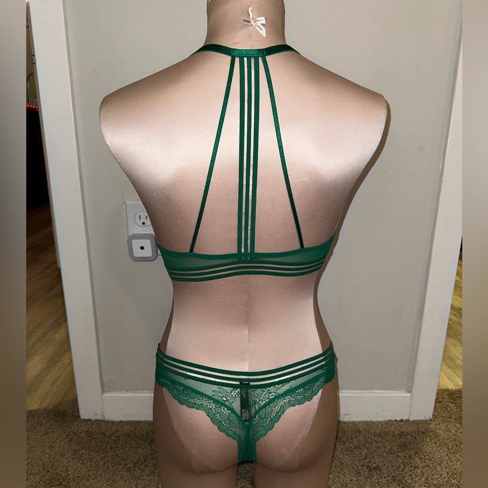 Very Sexy set - Picture 2 of 4